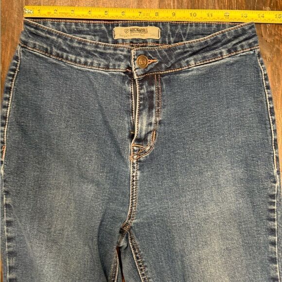 Rock & Roll Cowgirl Women's Bargain Button Bell Jean sz 28/32 - Picture 3 of 9